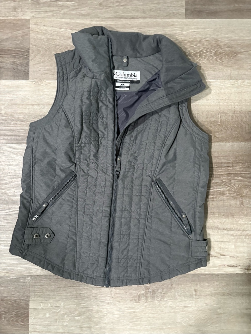 Columbia Women's Large Gray Quilted Vest